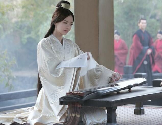 历史上对甄宓的评价