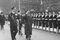 铁托的为政举措有哪些