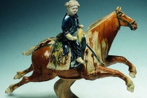 唐三彩的发现过程