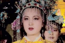 贾元春做错了三件事