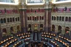 华盛顿就任总统后创立了什么