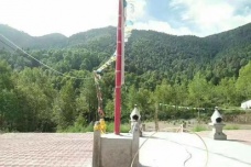 卓仓藏族的土葬有什么特点