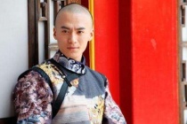 博穆博果尔的简介