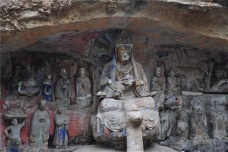 大足石刻晚唐造像特点是什么