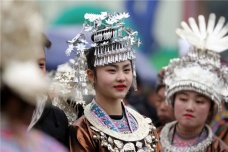 苗族银饰反映了哪些苗族文化