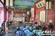 清朝皇帝的书房分别有什么用处