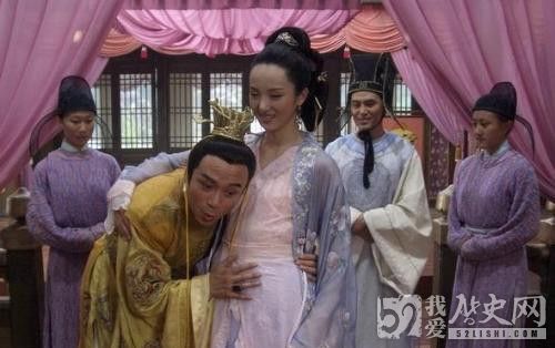 宋真宗与献明肃皇后的爱情_刘娥的政治手腕有哪些_刘娥如何大权在握