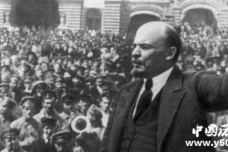 一战对十月革命的爆发有什么影响