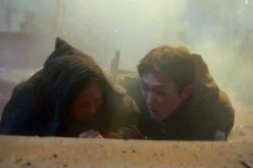 《重启》王俊义指引吴邪查棺材