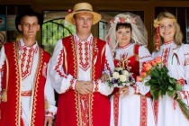 东斯拉夫人的介绍