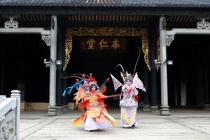 粤剧的表演场所是什么