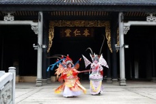 粤剧的表演场所是什么