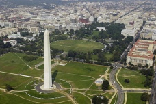 美国华盛顿纪念碑简介