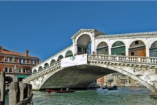 威尼斯叹息桥名字的由来
