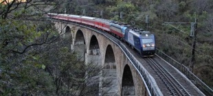 1958年1月1日：宝成铁路通车