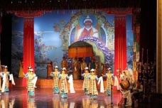 《苏吉尼玛》讲了什么