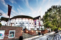 莎士比亚戏剧在哪个剧场演出