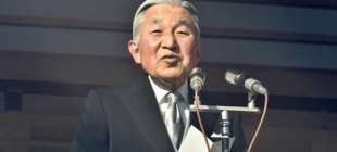 1933年12月23日：明仁天皇出生