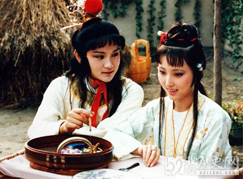 贾母为何支持宝黛二人_宝黛二人最后的结局