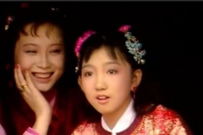 《红楼梦》中李纨为什么不救巧姐