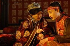 贾母为什么不疼贾环