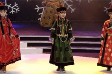 俄罗斯的传统服饰