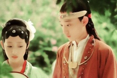 贾宝玉为什么摔通灵宝玉