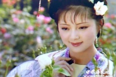 红楼梦薛宝钗性格特点解析