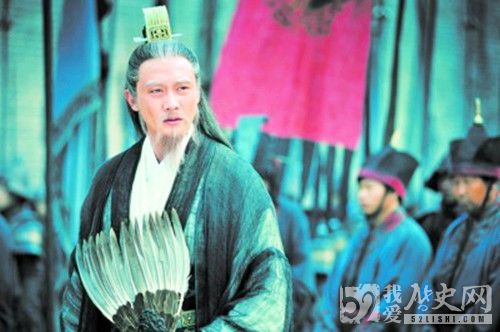 诸葛亮抢走刘备多少功劳_刘备真实为人如何_诸葛亮真实为人如何