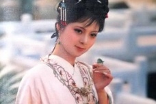 《红楼梦》里冷香丸的寓意