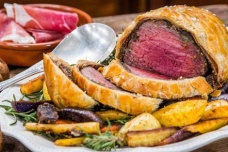 惠灵顿牛排是哪国菜