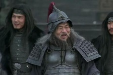 董卓乱政是怎么回事