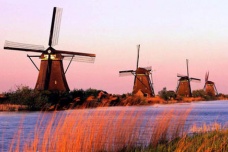 荷兰为什么被称为风车之国