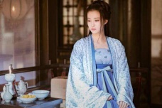 张贵妃死后为何能被封为温成皇后