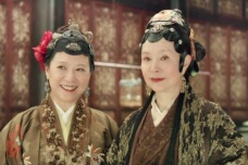 邢夫人和王夫人谁的地位高