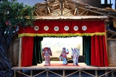 粤剧的表演场所是什么