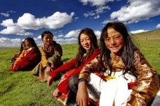 康巴藏族是藏族的分支吗