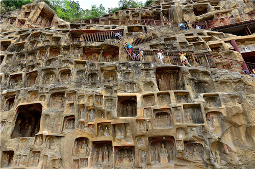 千佛崖摩崖造像