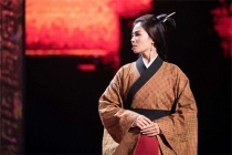 妇好真的使用七十斤的青铜斧吗