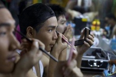 揭秘泰国人妖的由来