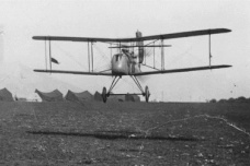 一战从飞机到战机的历程