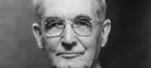 1882年4月21日：布里奇曼出生