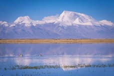 玛旁雍错是中国透明度最高的淡水湖泊吗