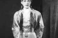 桂名扬生平简介