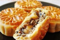 中秋节食俗：月饼