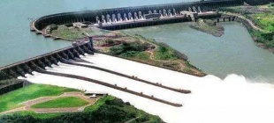 1960年1月9日：阿斯旺水坝开工