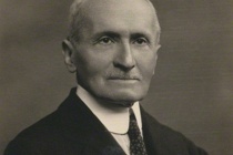 斯坦因生平简介