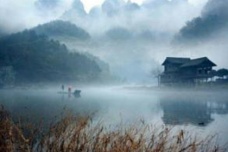 《菩萨蛮·半烟半雨溪桥畔》赏析