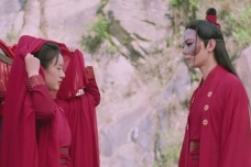 《琉璃》司凤初见璇玑着嫁衣